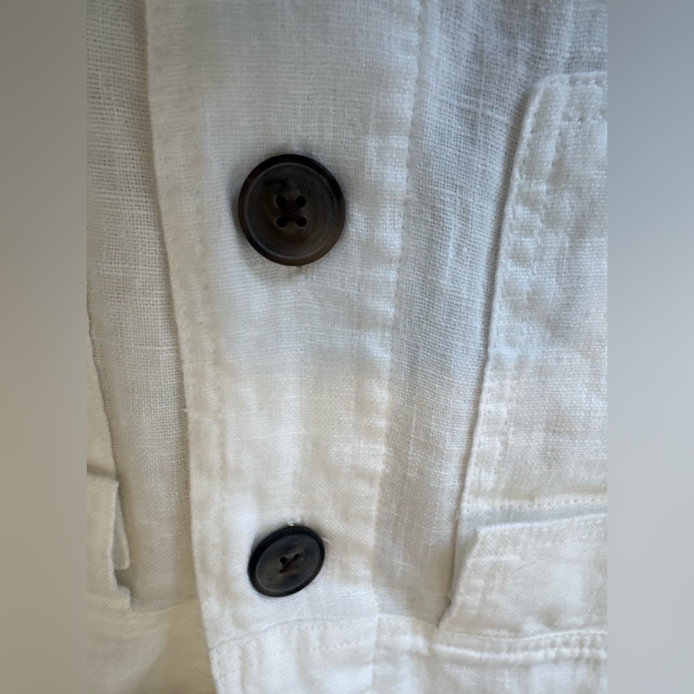 Nicole Miller 100% Linen White Button-Up Jacket, Like New - Picture 2 of 11